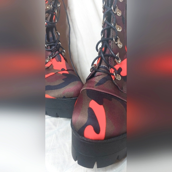 Platform ankle combat boots UK 42 - Picture 2 of 2